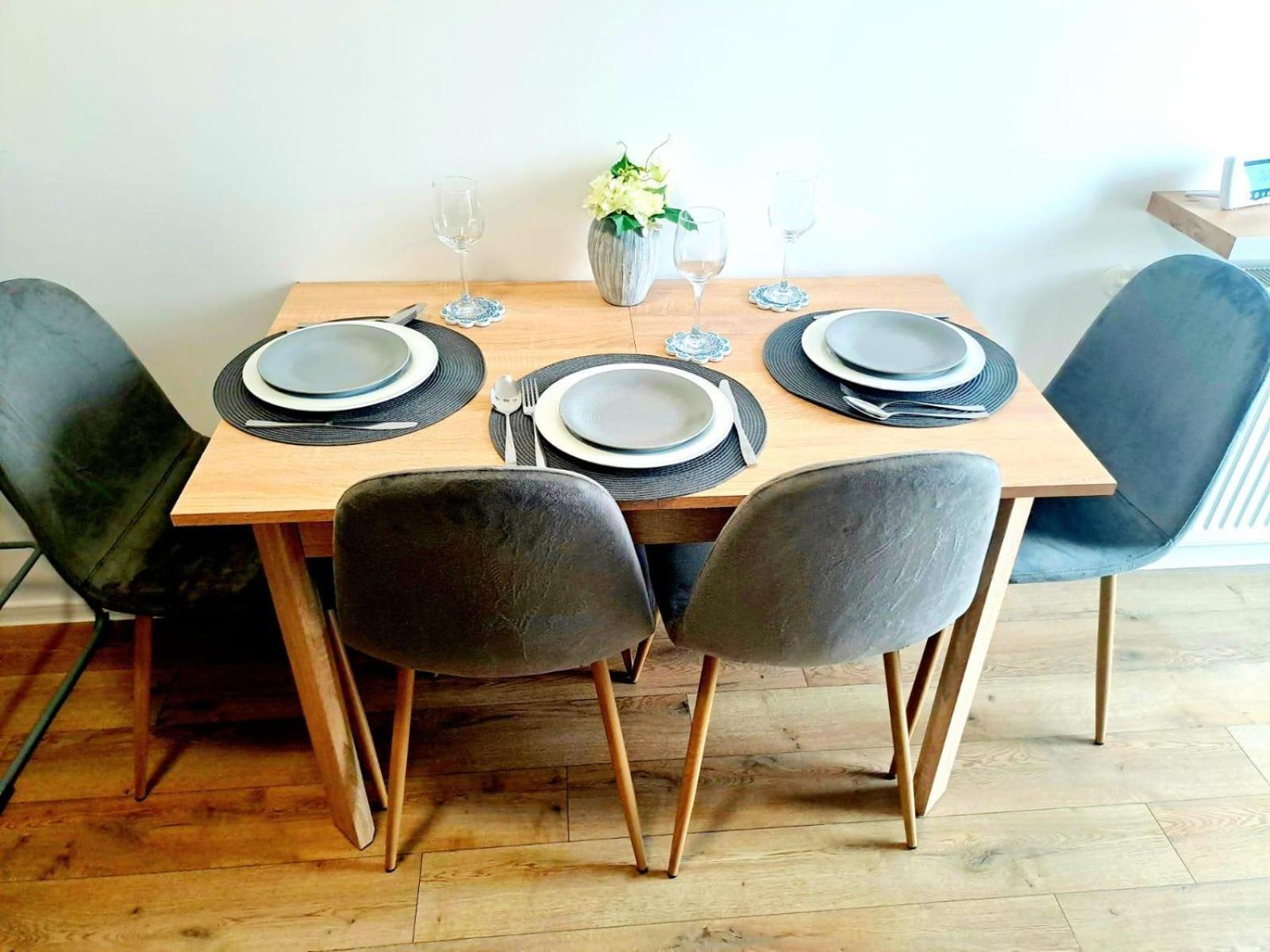 Mountain Breeze Luxury Apartment Ac & Parcare Privata บราชอฟ ภายนอก รูปภาพ
