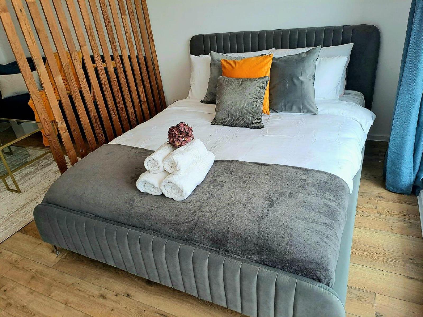 Mountain Breeze Luxury Apartment Ac & Parcare Privata บราชอฟ ภายนอก รูปภาพ